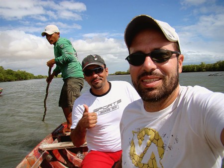 Em busca dos cavalos-marinhos no Rio Guriú