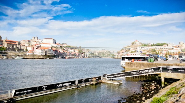 Vista da Vinícola Ferreira para a cidade do Porto