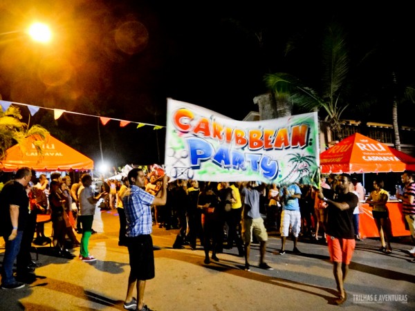 Caribean Parades agitam as noites nos Resorts em Punta Cana