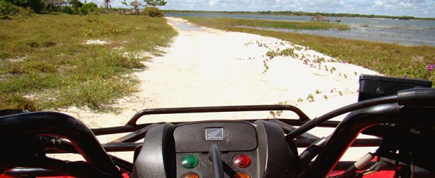 Aventura nas dunas e lagoas de Jericoacoara