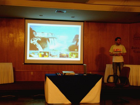 Gilmar Piolla apresentando Foz do Iguaçu para os blogueiros