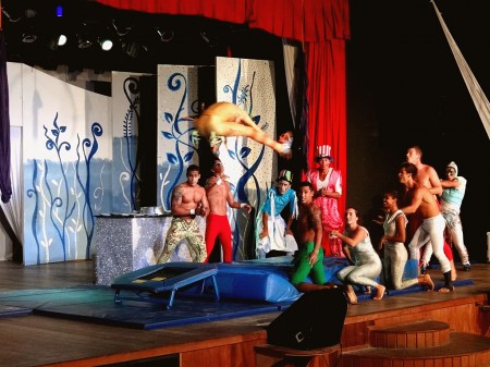 GOs Acrobatas no Show do Circo - Club Med Trancoso