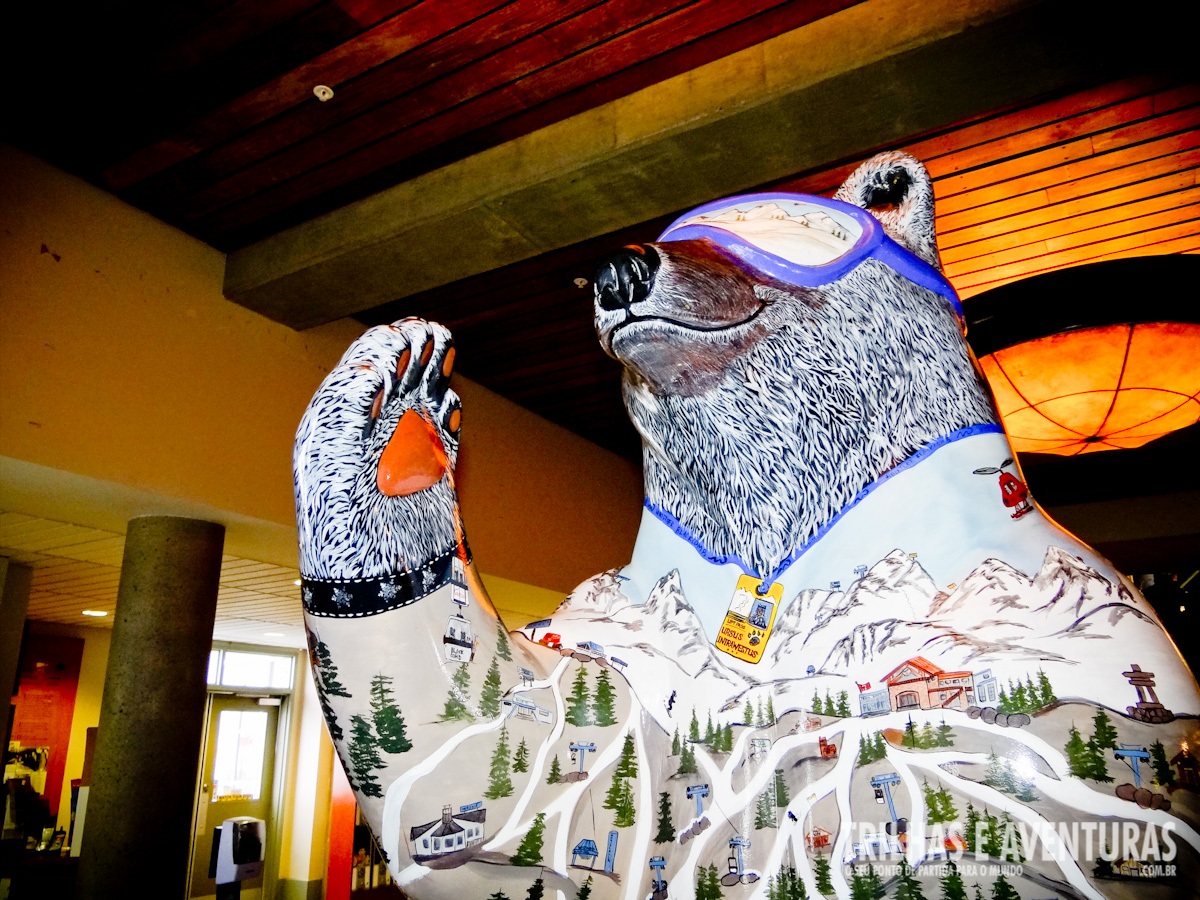 Spirit Bear dá as boas vindas aos esquiadores