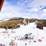 Vista do restaurante para a estação de ski