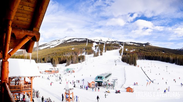 Vista do restaurante para a estação de ski