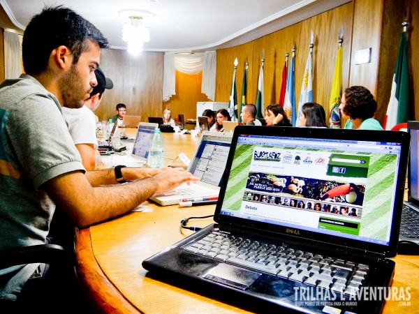 Blogueiros reunidos no debate do BlogTurFoz