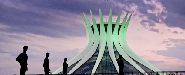 Fim de tarde na Catedral Metropolitana