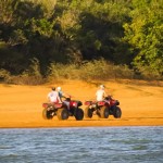 Passeando na beira da Lagoa Amarela