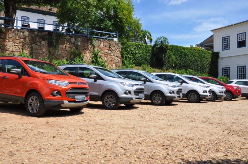 EcoSport 4WD limpinhos antes do test-drive