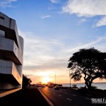 Belo pôr-do-sol visto da cafeteria