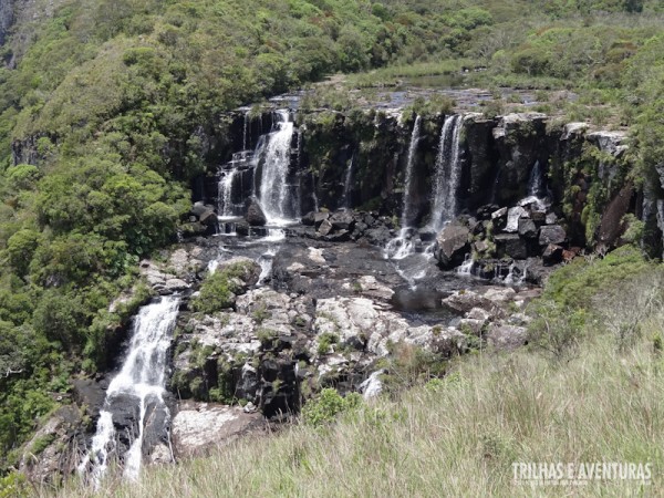 Cachoeira do Tigre Preto, no Cânion Fortaleza, com 3 quedas e mais de 400 metros de altura