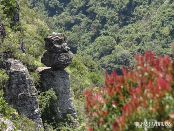 A Pedra do Segredo atrai visitantes de todo o mundo no Cânion Fortaleza