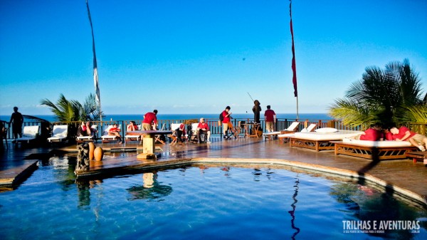 Piscina com vista panorâmica do Hotel Sombra e Água Fresca