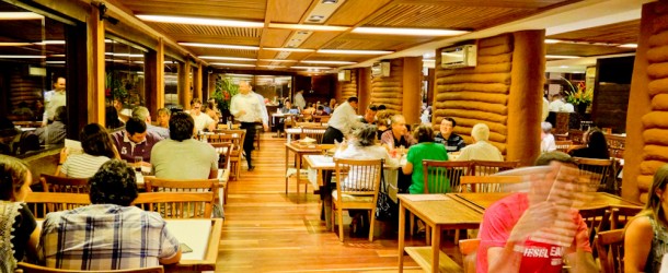 Restaurante Camarões Potiguar, em Ponta Negra - Natal