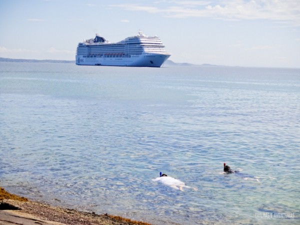 Os navios de cruzeiro já fazem parte da paisagem de Búzios