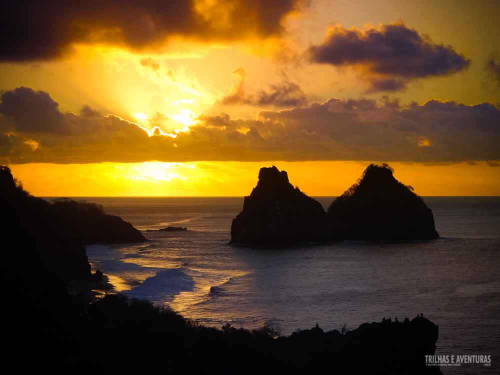 Pôr-do-sol visto do Mirante do Boldró. Que tal?