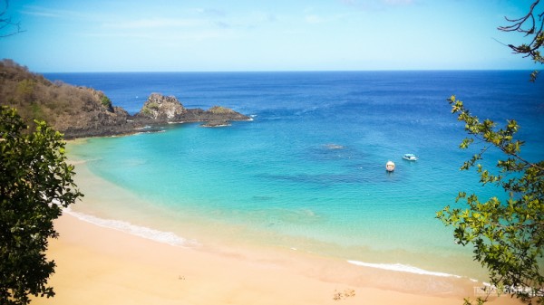 Praia do Sancho - A 1ª praia mais bonita do Brasil