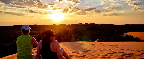 Um inesquecível pôr-do-sol visto das dunas do Jalapão