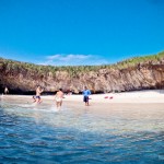 A Praia Escondida é bem pequena mas impressionante!!!