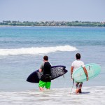 Surfistas na Playa La Lancha