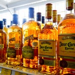 Tequilas, tequilas e mais tequilas. Jose Cuervo faz sucesso!