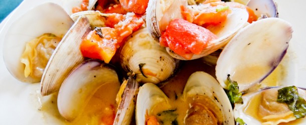 Mariscos frescos cozidos com tempero mexicano