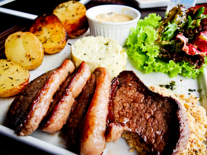 Picanha brasileira com batatas gratinadas