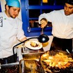 Os chefs vão para a rua cozinhar, servir e explicar suas obras gastronômicas