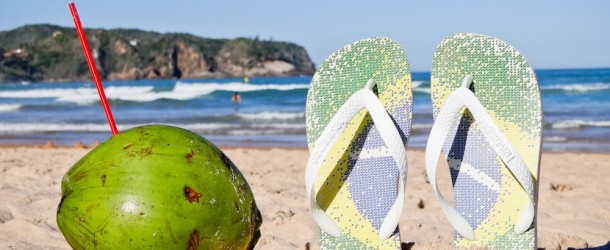 Praia, havaianas e água de coco. Isso é Brasil!