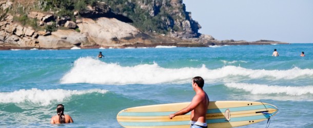 Uma das favoritas do surfistas, a Praia de Geribá tem boas ondas