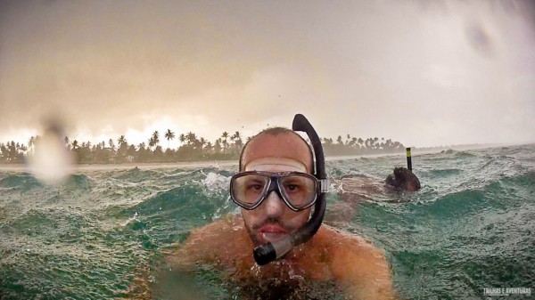 O temo fechou e choveu muito durante nosso passeio nas piscinas naturais