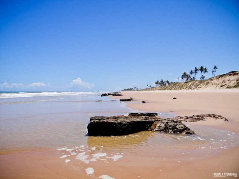 Praia de Nudismo - Massarandupió, na Bahia