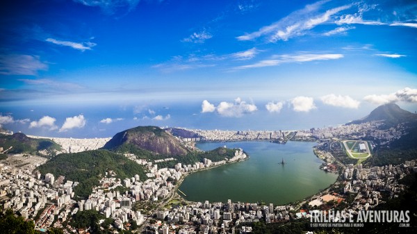 Bairros ao redor da Lagoa Rodrigo de Freitas visto do Cristo Redentor