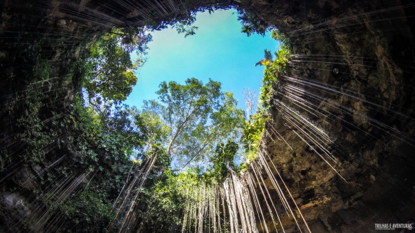 Cenote Ik Kil - México