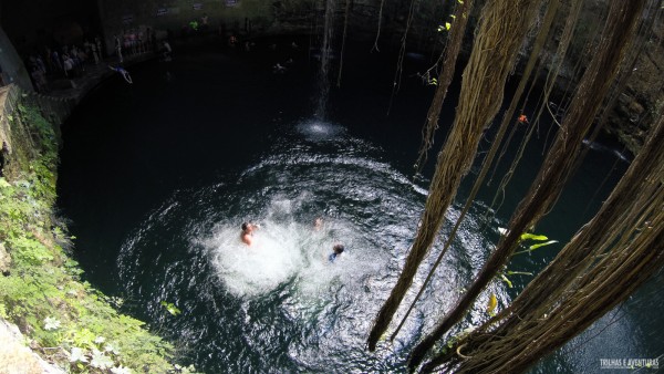 Cenote Ik Kil - México