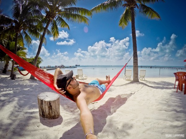 Descansando após o almoço na Playa Tiburon