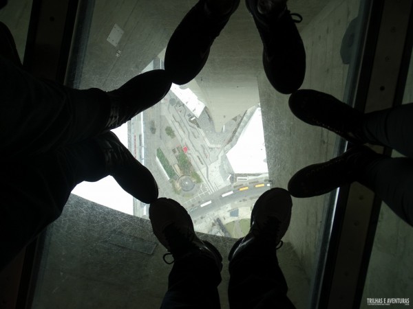 Edgewalk CN Tower Toronto-10