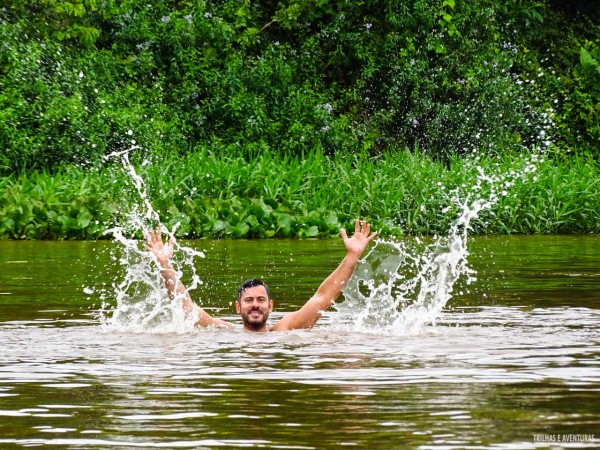 Flutuação no Rio Miranda, no Pantanal MS