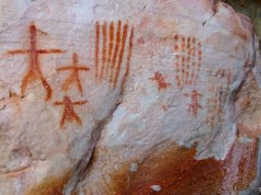 Pinturas Rupestres da Serra do Lenheiros em SJDR