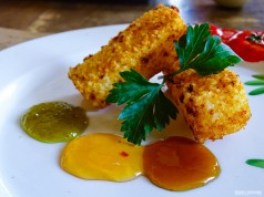 Tapioca crocante com geleias