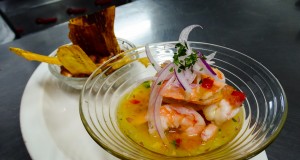 Ceviche Quitenho de Camarão