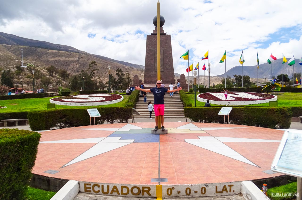 Monumento da Metade do Mundo em Quito, no Equador