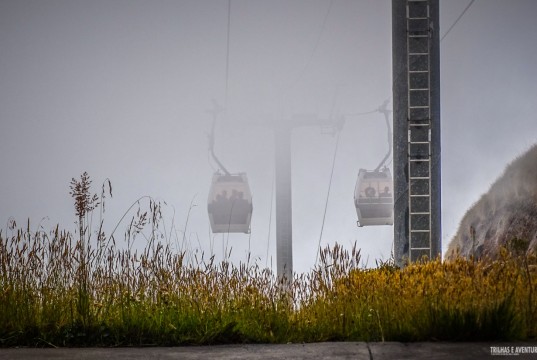 Passeio entre as nuvens no Teleférico de Quito