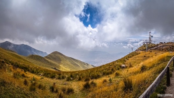 Vista do Mirante no Teleférico de Quito