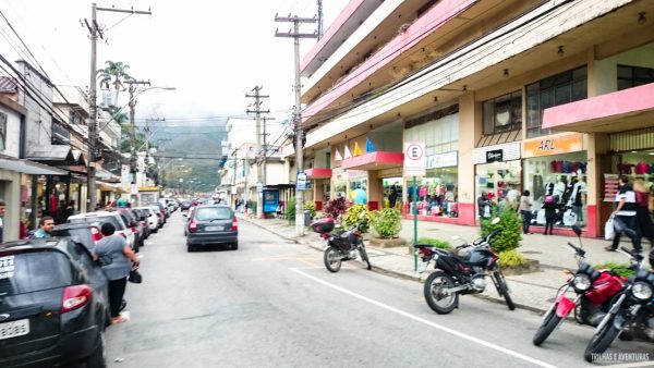 Compras na Rua Tereza em Petrópolis