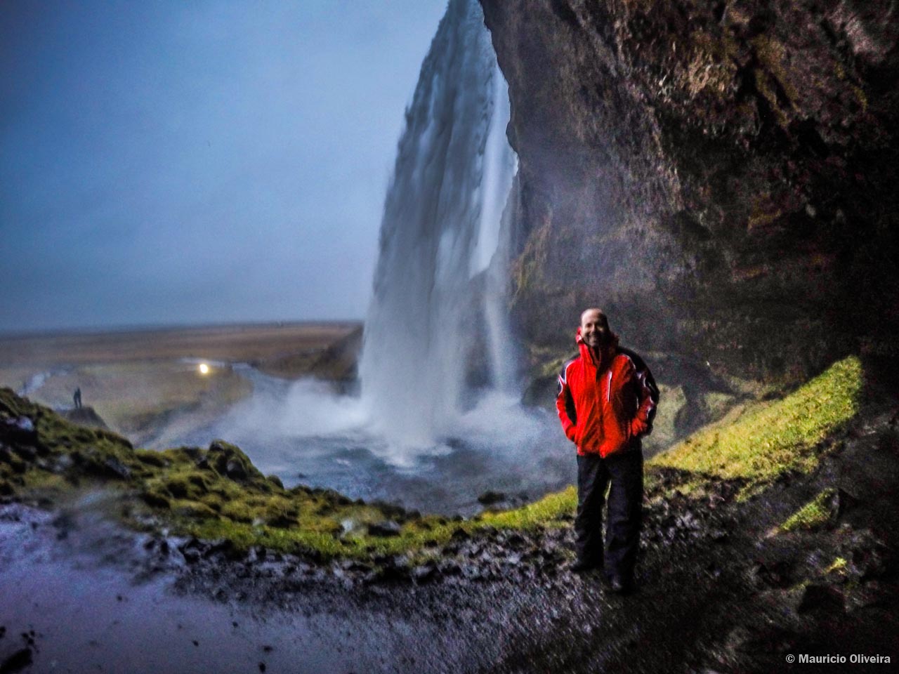 Seljalandsfoss era a cachoeira que eu mais queria conhecer na Islândia