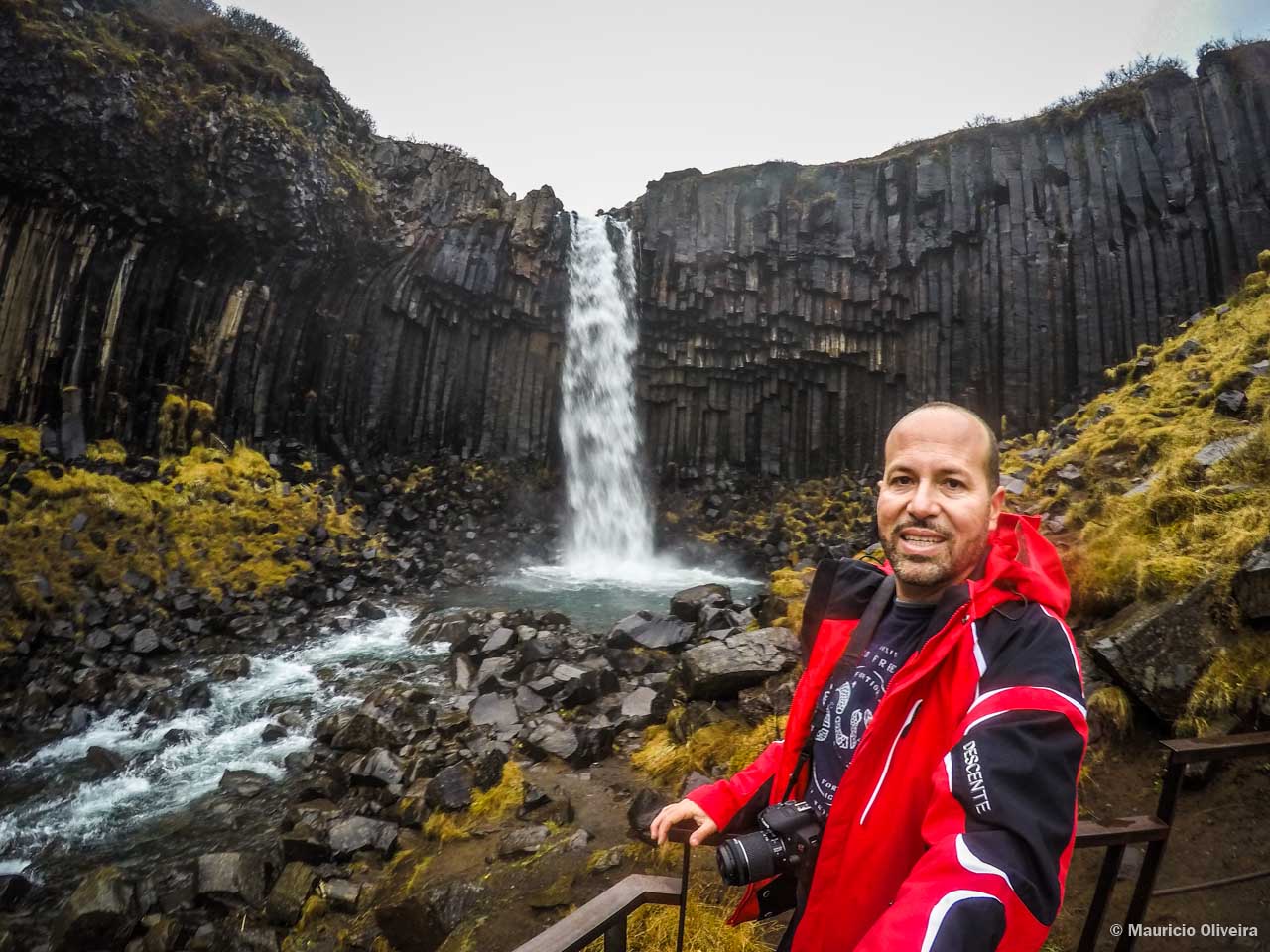 Svartifoss é uma das principais atrações do Parque Nacional de Skaftafell