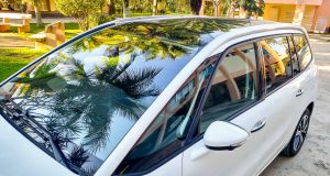 A versão Intensive do Citroen Grand C4 Picasso tem teto panorâmico!
