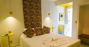 Quarto Retrô da Pousada Recanto das Andorinhas em Paraty