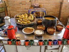 Barreado, típica gastronomia de Morretes